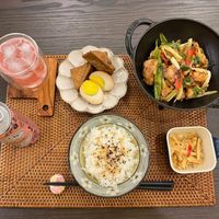 可能是豆腐、水波蛋、義大利麵和文字的圖像