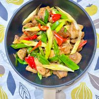 可能是香菇和豆腐的圖像