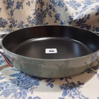 可能是顯示的文字是「 stauh staub 」的圖像