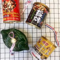 可能是薄脆餅乾和文字的圖像
