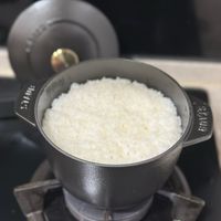 可能是粥、鬆餅機和文字的圖像