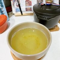 可能是藥物、泡茶器和粥的圖像