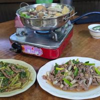 可能是起司火鍋、拉麵和火鍋的圖像