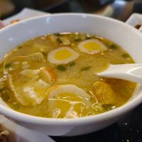 可能是水波蛋、粥、拉麵和壽司的圖像