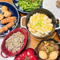 可能是豆腐、義大利麵和火鍋的圖像