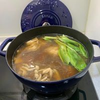可能是拉麵和香菇的圖像