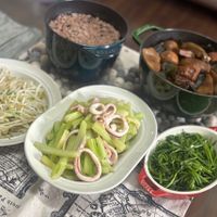 可能是豆腐和香菇的圖像