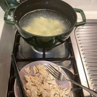 可能是義大利麵的圖像