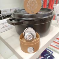 可能是鬆餅機和文字的圖像