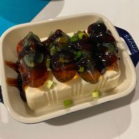 可能是豆腐和甜點的圖像