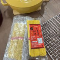 可能是義大利麵和文字的圖像
