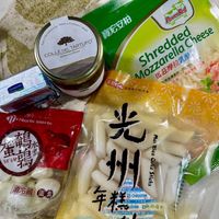 可能是豆腐、鯷魚和文字的圖像