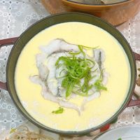 可能是鯷魚和粥的圖像