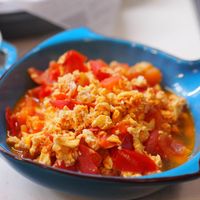 可能是食物和室內的圖像