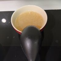 可能是粥、拉麵和木湯匙的圖像