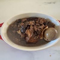 可能是燉小牛膝的圖像