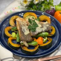 可能是食物和顯示的文字是「 <Ang ค 」的圖像