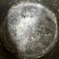 可能是食物和日食／月食的圖像