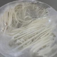 可能是義大利麵、麵和拉麵的圖像