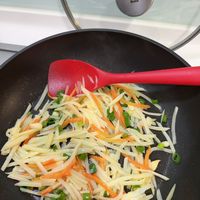 可能是炒麵的圖像