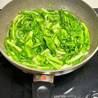 可能是莙薘菜的圖像
