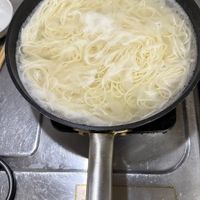 可能是拉麵和義大利麵的圖像