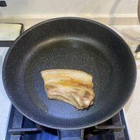 可能是燉小牛膝的圖像