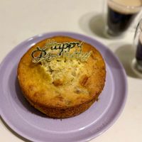 可能是戚風蛋糕、舒芙蕾和文字的圖像