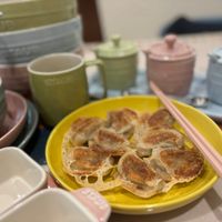 可能是肉餡餅和港式點心的圖像