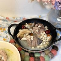 可能是豆腐、粥、火鍋、千日紅和龍眼的圖像