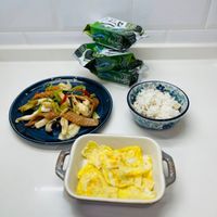 可能是豆腐和鯷魚的圖像