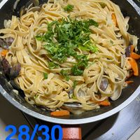 可能是義大利麵和文字的圖像