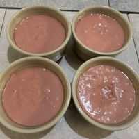 可能是草莓和甜點的圖像
