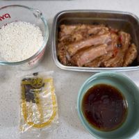 可能是食物和文字的圖像