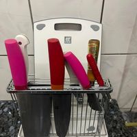 可能是碗盤架和刀的圖像