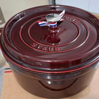 可能是顯示的文字是「 श्री ZW STAUB STAUB 」的圖像