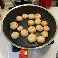可能是馬勃菇的圖像