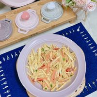可能是義大利麵和文字的圖像