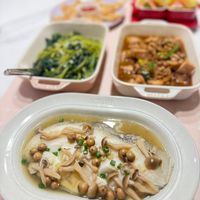 可能是豆腐、拉麵、香菇和粥的圖像