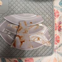 可能是義大利麵和餐巾環的圖像