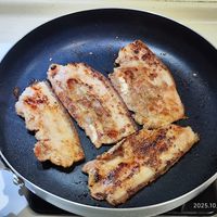 可能是食物和文字的圖像