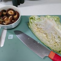 可能是刀和香菇的圖像