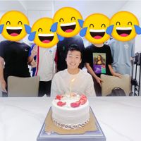 可能是 4 個人的圖像