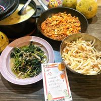 可能是火鍋、豆腐和文字的圖像