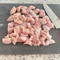 可能是食物和刀的圖像