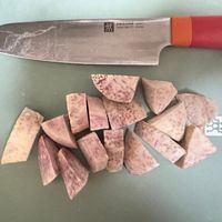 可能是豆腐和刀的圖像