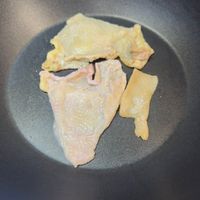 可能是半圓形餡餅的圖像