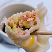 可能是港式點心和拉麵的圖像