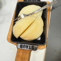 可能是木湯匙和食物的圖像