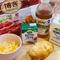 可能是‎顯示的文字是「‎新工産 ROKER KEI 培根 培 BACON 有效日期年月 期年月 밀일함장 黑照多日 CO0T 2952 TREAM HEINZ 그 PLECIDER NEGAR -1869-6 瑞檬鮮乳 الهو FREINMI Arla WHIPPING CREAM Suitable whipping and HΝΓaT 瑞穗鮮乳 MILK FRESH 2003 2003 台正脂野乳 1198 ® 纯來自用心 কमम‎ 」‎的圖像